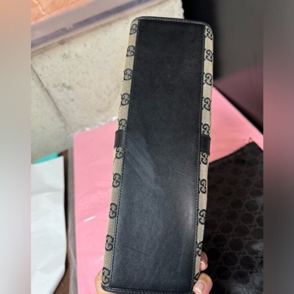 Gucci Black GG Canvas Shoulder Bag - Picture 9 of 9